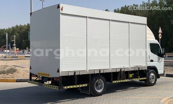 Buy Import Mitsubishi Carisma White Car in Import - Dubai in Ashanti Buy Import Mitsubishi Carisma White Car in Import - Dubai in Ashanti