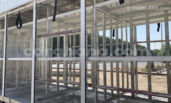 Buy Import Mitsubishi Carisma White Car in Import - Dubai in Ashanti Buy Import Mitsubishi Carisma White Car in Import - Dubai in Ashanti