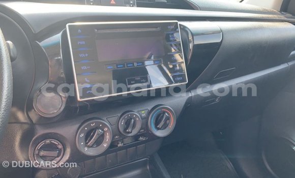 Ra Imported Toyota Hilux funfun Ọkọ̀ in Import - Dubai ni Ashanti Ra Imported Toyota Hilux funfun Ọkọ̀ in Import - Dubai ni Ashanti