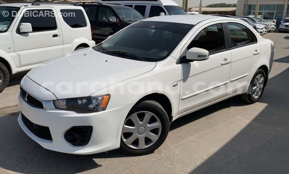 Ra Imported Mitsubishi Lancer funfun Ọkọ̀ in Import - Dubai ni Ashanti Ra Imported Mitsubishi Lancer funfun Ọkọ̀ in Import - Dubai ni Ashanti