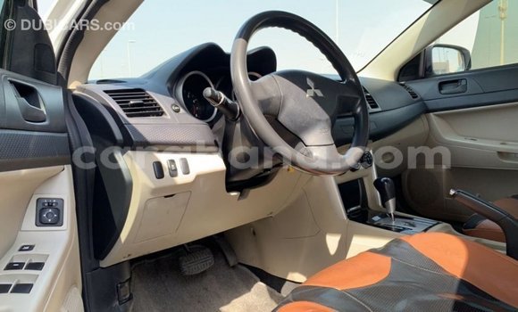 Ra Imported Mitsubishi Lancer funfun Ọkọ̀ in Import - Dubai ni Ashanti Ra Imported Mitsubishi Lancer funfun Ọkọ̀ in Import - Dubai ni Ashanti