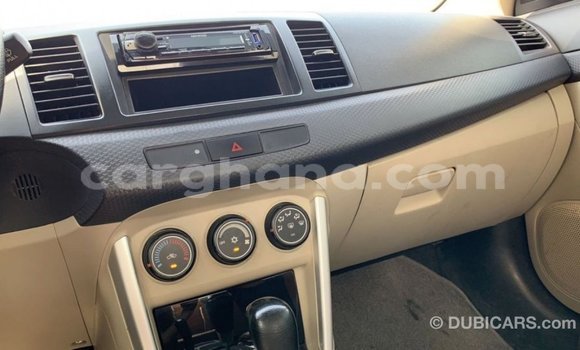 Ra Imported Mitsubishi Lancer funfun Ọkọ̀ in Import - Dubai ni Ashanti Ra Imported Mitsubishi Lancer funfun Ọkọ̀ in Import - Dubai ni Ashanti