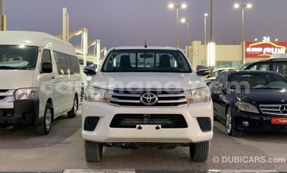 Ra Imported Toyota Hilux funfun Ọkọ̀ in Import - Dubai ni Ashanti Ra Imported Toyota Hilux funfun Ọkọ̀ in Import - Dubai ni Ashanti