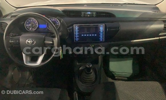 Ra Imported Toyota Hilux funfun Ọkọ̀ in Import - Dubai ni Ashanti Ra Imported Toyota Hilux funfun Ọkọ̀ in Import - Dubai ni Ashanti