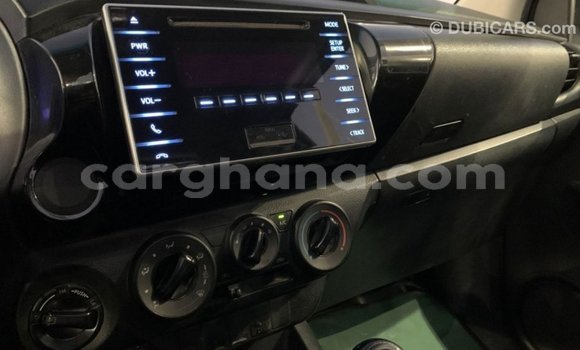 Ra Imported Toyota Hilux funfun Ọkọ̀ in Import - Dubai ni Ashanti Ra Imported Toyota Hilux funfun Ọkọ̀ in Import - Dubai ni Ashanti