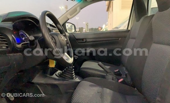 Ra Imported Toyota Hilux funfun Ọkọ̀ in Import - Dubai ni Ashanti Ra Imported Toyota Hilux funfun Ọkọ̀ in Import - Dubai ni Ashanti
