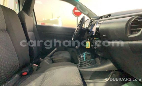 Ra Imported Toyota Hilux funfun Ọkọ̀ in Import - Dubai ni Ashanti Ra Imported Toyota Hilux funfun Ọkọ̀ in Import - Dubai ni Ashanti