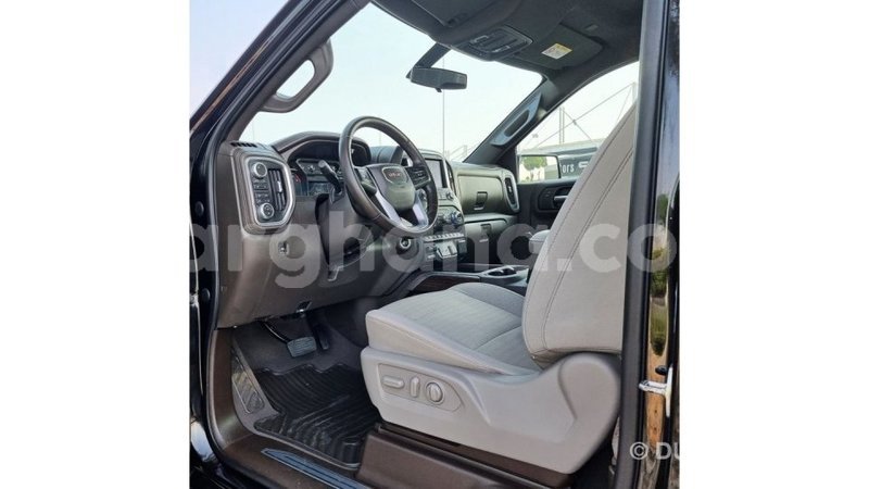 Big with watermark gmc sierra ashanti import dubai 37913