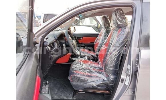 Sayi Imported Toyota Fortuner Sauran Mota in Import - Dubai a Ashanti Sayi Imported Toyota Fortuner Sauran Mota in Import - Dubai a Ashanti