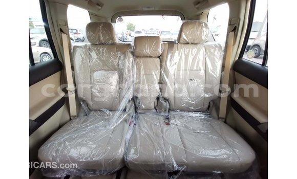 Sayi Imported Toyota Prado White Mota in Import - Dubai a Ashanti Sayi Imported Toyota Prado White Mota in Import - Dubai a Ashanti