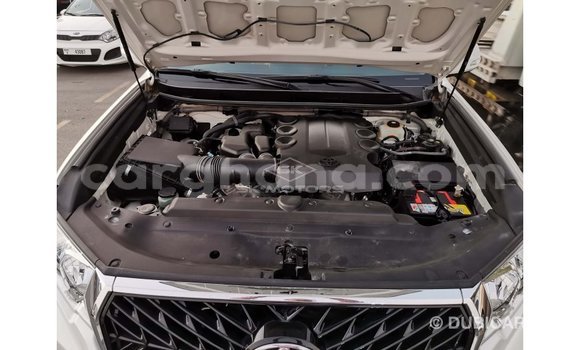 Sayi Imported Toyota Prado White Mota in Import - Dubai a Ashanti Sayi Imported Toyota Prado White Mota in Import - Dubai a Ashanti