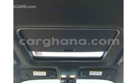 Sayi Imported Dodge Challenger White Mota in Import - Dubai a Ashanti Sayi Imported Dodge Challenger White Mota in Import - Dubai a Ashanti