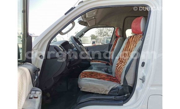 Buy Import Toyota Hiace White Car in Import - Dubai in Ashanti Buy Import Toyota Hiace White Car in Import - Dubai in Ashanti