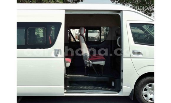 Buy Import Toyota Hiace White Car in Import - Dubai in Ashanti Buy Import Toyota Hiace White Car in Import - Dubai in Ashanti