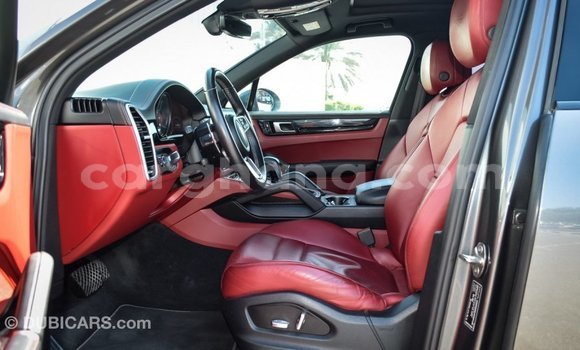 Ra Imported Porsche Cayenne Miiran Ọkọ̀ in Import - Dubai ni Ashanti Ra Imported Porsche Cayenne Miiran Ọkọ̀ in Import - Dubai ni Ashanti