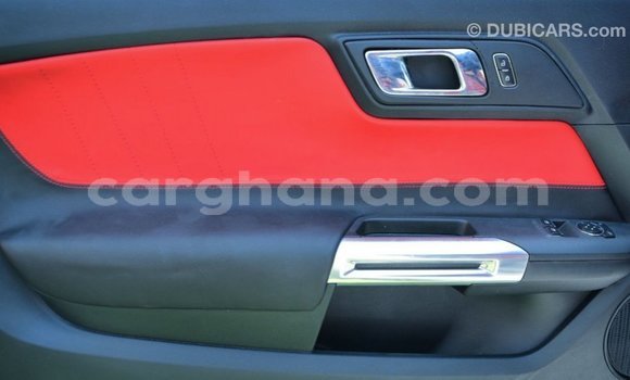 Ra Imported Ford Mustang funfun Ọkọ̀ in Import - Dubai ni Ashanti Ra Imported Ford Mustang funfun Ọkọ̀ in Import - Dubai ni Ashanti
