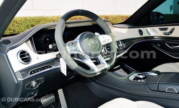 Ra Imported Mercedes-Benz A200 funfun Ọkọ̀ in Import - Dubai ni Ashanti Ra Imported Mercedes-Benz A200 funfun Ọkọ̀ in Import - Dubai ni Ashanti