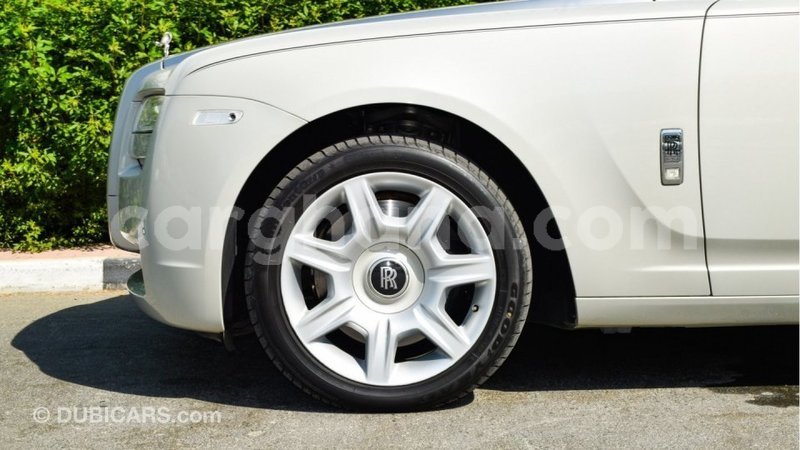 Big with watermark rolls royce ghost ashanti import dubai 37941