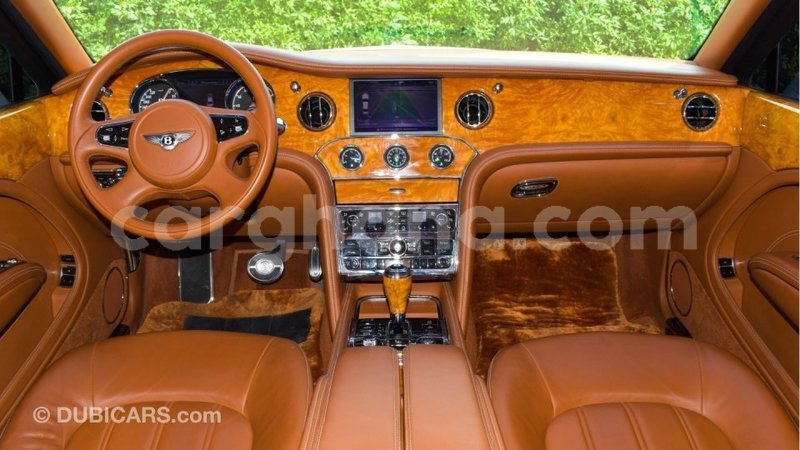 Big with watermark bentley mulsanne ashanti import dubai 37943