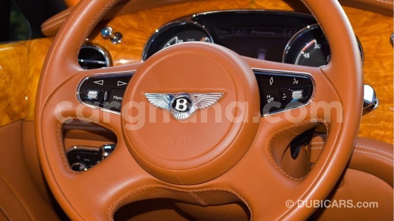 Big with watermark bentley mulsanne ashanti import dubai 37943