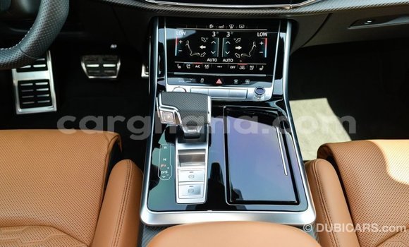 Ra Imported Audi Q8 funfun Ọkọ̀ in Import - Dubai ni Ashanti Ra Imported Audi Q8 funfun Ọkọ̀ in Import - Dubai ni Ashanti