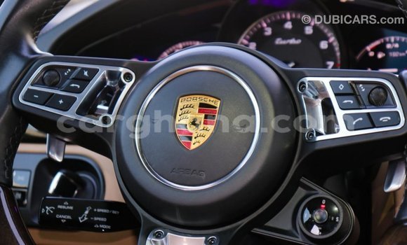 Ra Imported Porsche Cayenne funfun Ọkọ̀ in Import - Dubai ni Ashanti Ra Imported Porsche Cayenne funfun Ọkọ̀ in Import - Dubai ni Ashanti