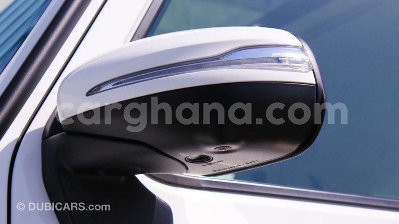 Big with watermark mercedes benz a200 ashanti import dubai 37949