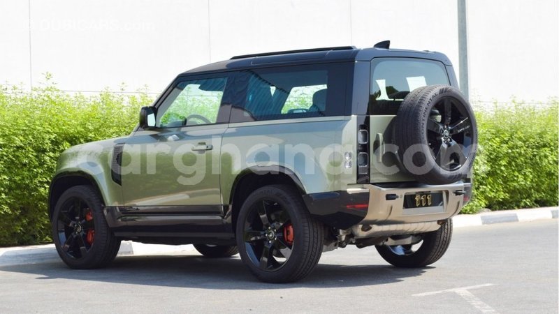 Big with watermark land rover defender ashanti import dubai 37952