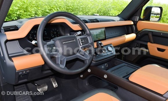 Buy Import Land Rover Defender Green Car in Import - Dubai in Ashanti Buy Import Land Rover Defender Green Car in Import - Dubai in Ashanti