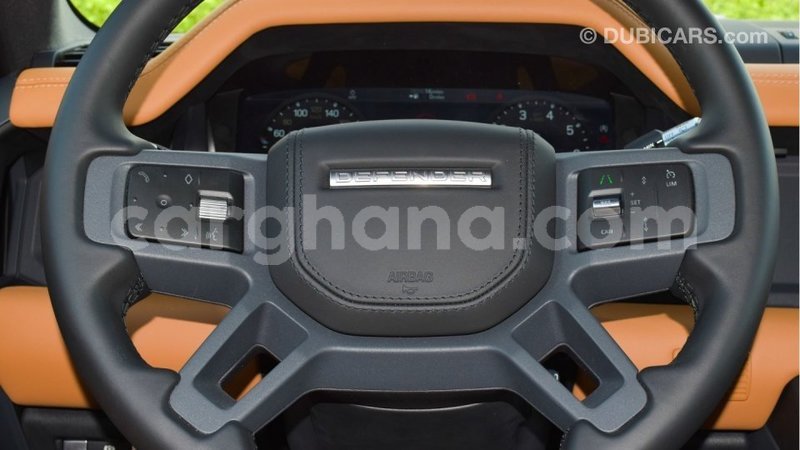 Big with watermark land rover defender ashanti import dubai 37952