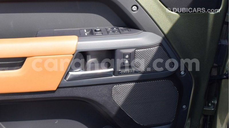 Big with watermark land rover defender ashanti import dubai 37952