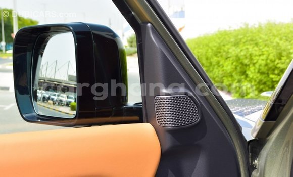 Buy Import Land Rover Defender Green Car in Import - Dubai in Ashanti Buy Import Land Rover Defender Green Car in Import - Dubai in Ashanti