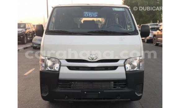 Sayi Imported Toyota Hiace White Mota in Import - Dubai a Ashanti Sayi Imported Toyota Hiace White Mota in Import - Dubai a Ashanti