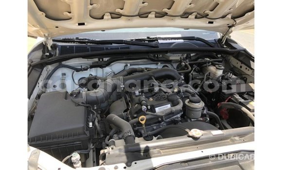 Ra Imported Toyota Fortuner funfun Ọkọ̀ in Import - Dubai ni Ashanti Ra Imported Toyota Fortuner funfun Ọkọ̀ in Import - Dubai ni Ashanti
