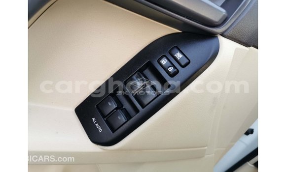 Sayi Imported Toyota Prado White Mota in Import - Dubai a Ashanti Sayi Imported Toyota Prado White Mota in Import - Dubai a Ashanti