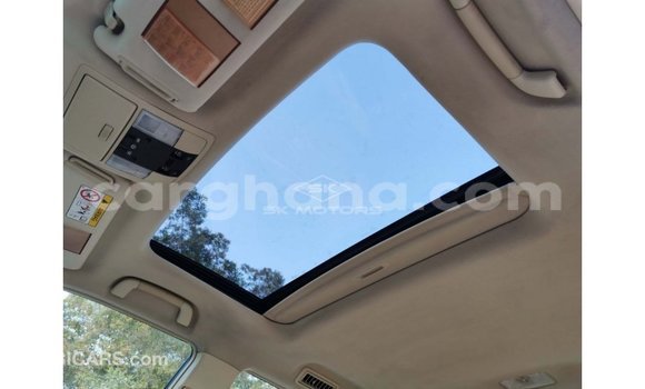 Sayi Imported Toyota Prado White Mota in Import - Dubai a Ashanti Sayi Imported Toyota Prado White Mota in Import - Dubai a Ashanti