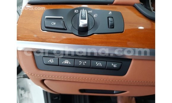 Buy Import BMW C White Bike in Import - Dubai in Ashanti Buy Import BMW C White Bike in Import - Dubai in Ashanti