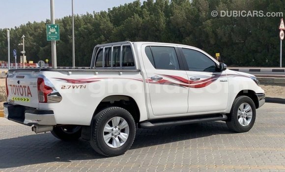 Ra Imported Toyota Hilux funfun Ọkọ̀ in Import - Dubai ni Ashanti Ra Imported Toyota Hilux funfun Ọkọ̀ in Import - Dubai ni Ashanti
