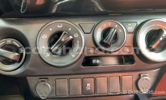 Ra Imported Toyota Hilux funfun Ọkọ̀ in Import - Dubai ni Ashanti Ra Imported Toyota Hilux funfun Ọkọ̀ in Import - Dubai ni Ashanti