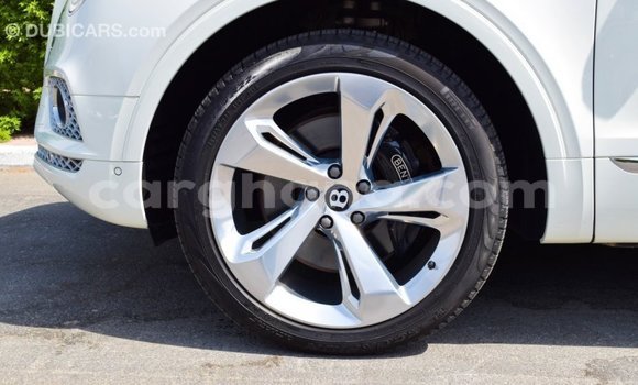 Buy Import Bentley Bentayga White Car in Import - Dubai in Ashanti Buy Import Bentley Bentayga White Car in Import - Dubai in Ashanti