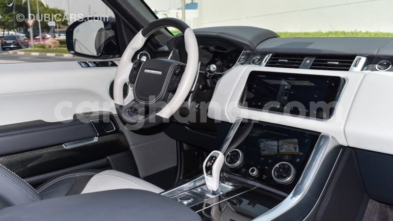 Big with watermark land rover range rover ashanti import dubai 38023