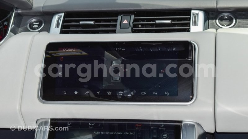 Big with watermark land rover range rover ashanti import dubai 38023