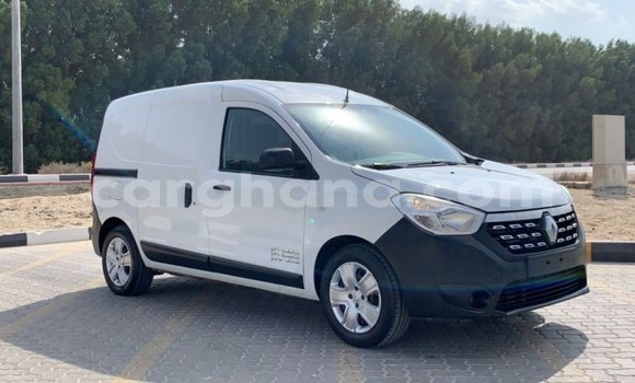 Sayi Imported Renault 18 White Mota in Import - Dubai a Ashanti Sayi Imported Renault 18 White Mota in Import - Dubai a Ashanti