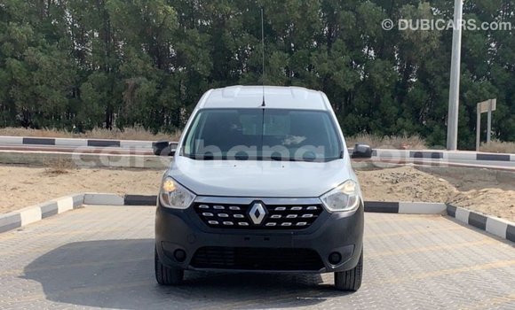 Sayi Imported Renault 18 White Mota in Import - Dubai a Ashanti Sayi Imported Renault 18 White Mota in Import - Dubai a Ashanti