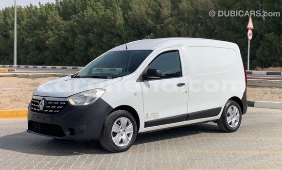 Sayi Imported Renault 18 White Mota in Import - Dubai a Ashanti Sayi Imported Renault 18 White Mota in Import - Dubai a Ashanti