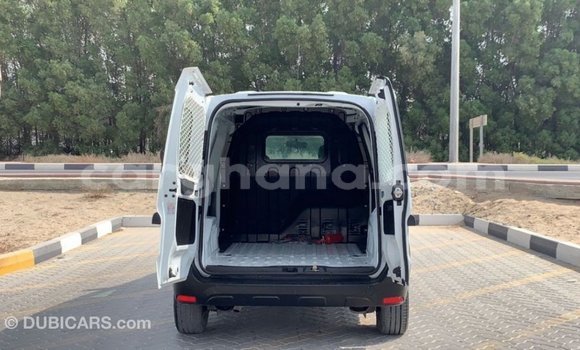 Sayi Imported Renault 18 White Mota in Import - Dubai a Ashanti Sayi Imported Renault 18 White Mota in Import - Dubai a Ashanti