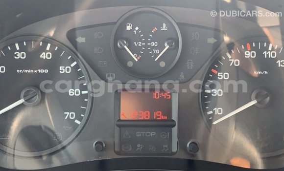 Ra Imported Peugeot Partner funfun Ọkọ̀ in Import - Dubai ni Ashanti Ra Imported Peugeot Partner funfun Ọkọ̀ in Import - Dubai ni Ashanti