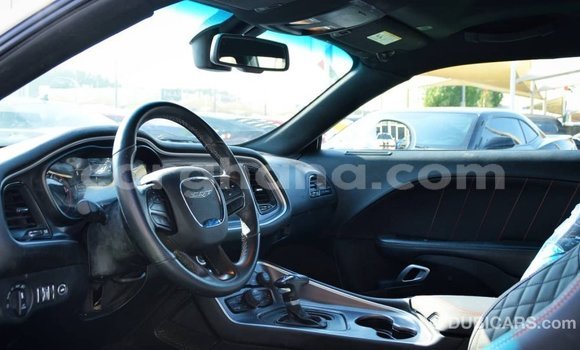 Ra Imported Dodge Challenger funfun Ọkọ̀ in Import - Dubai ni Ashanti Ra Imported Dodge Challenger funfun Ọkọ̀ in Import - Dubai ni Ashanti