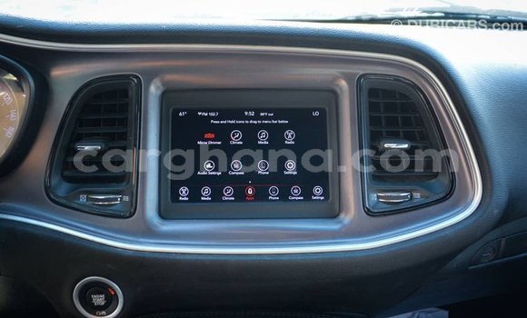 Ra Imported Dodge Challenger funfun Ọkọ̀ in Import - Dubai ni Ashanti Ra Imported Dodge Challenger funfun Ọkọ̀ in Import - Dubai ni Ashanti