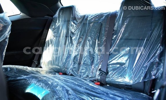 Ra Imported Dodge Challenger funfun Ọkọ̀ in Import - Dubai ni Ashanti Ra Imported Dodge Challenger funfun Ọkọ̀ in Import - Dubai ni Ashanti